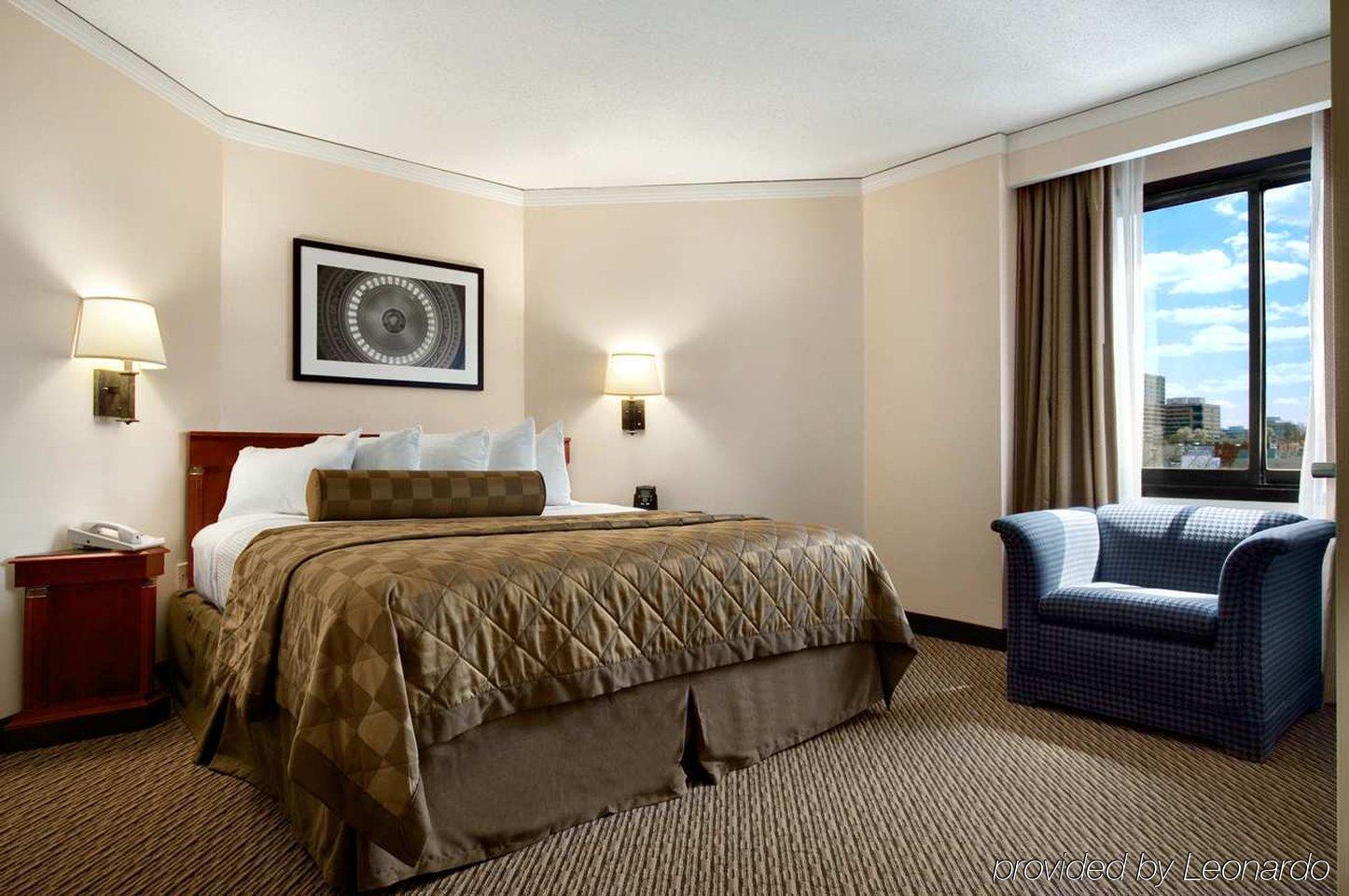 Embassy Suites Tysons Corner Quarto foto